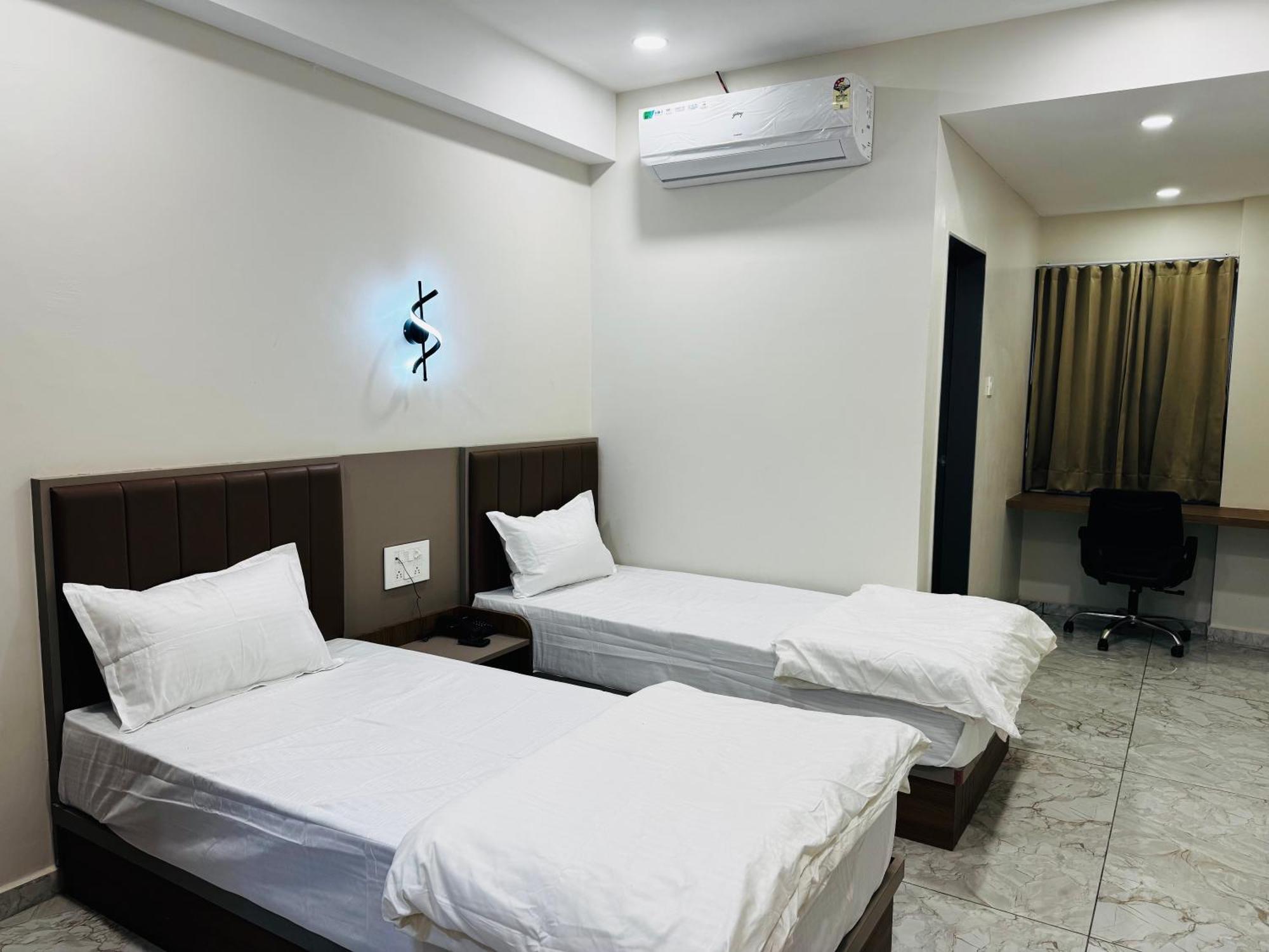 Hotel Fun N Food 普杰 外观 照片