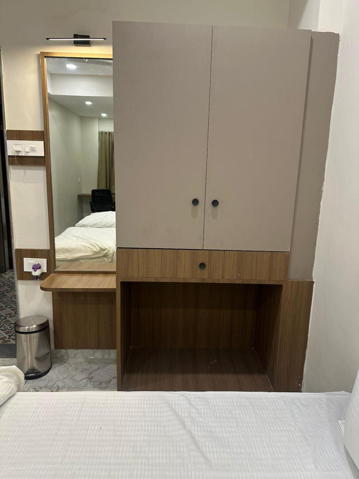 Hotel Fun N Food 普杰 外观 照片